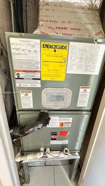 ENSENADA CONDO BLDG E-II - Residential Lease