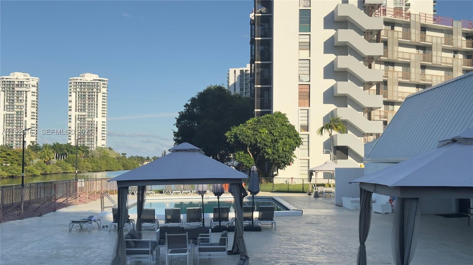 ENSENADA CONDO BLDG E-II - Residential Lease