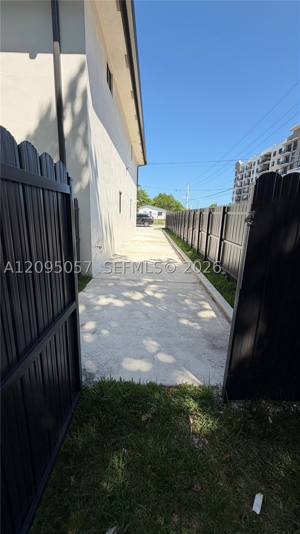 18340 SW 102 PL