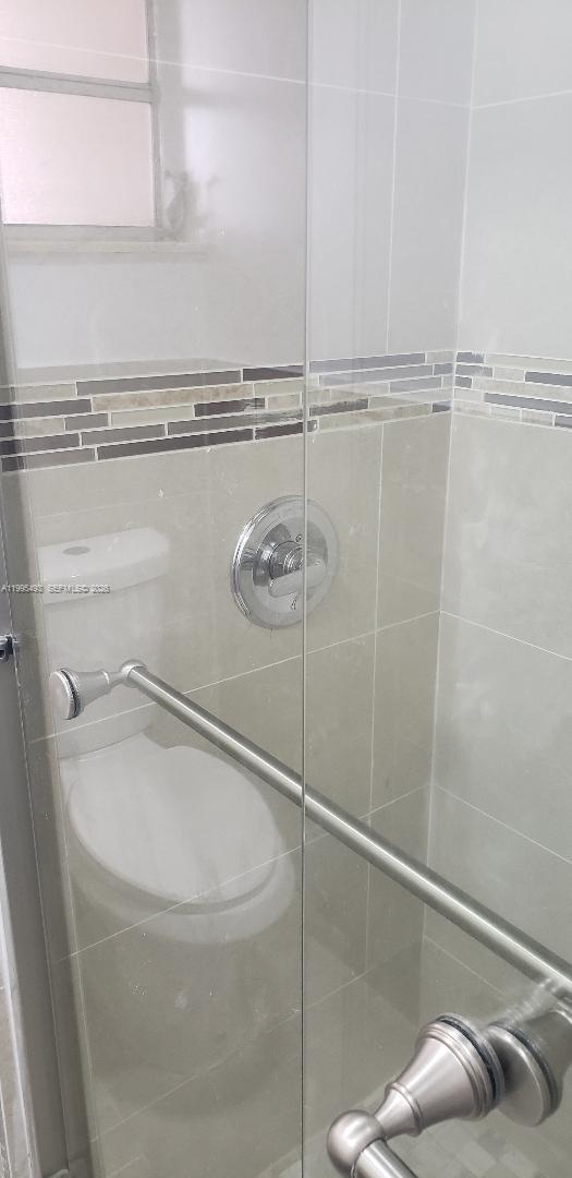 PINEBARK CONDO NO 3 - Residential Lease