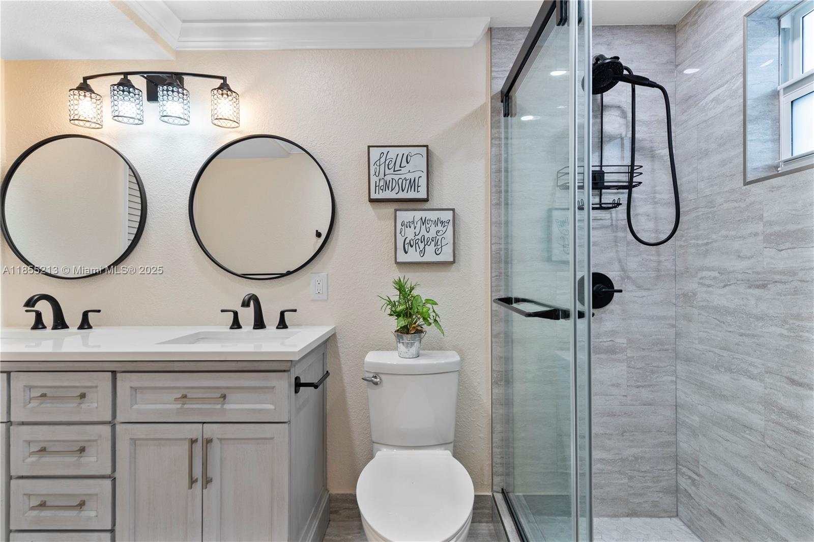 SECOND GULFSTREAM GARDEN - Residential