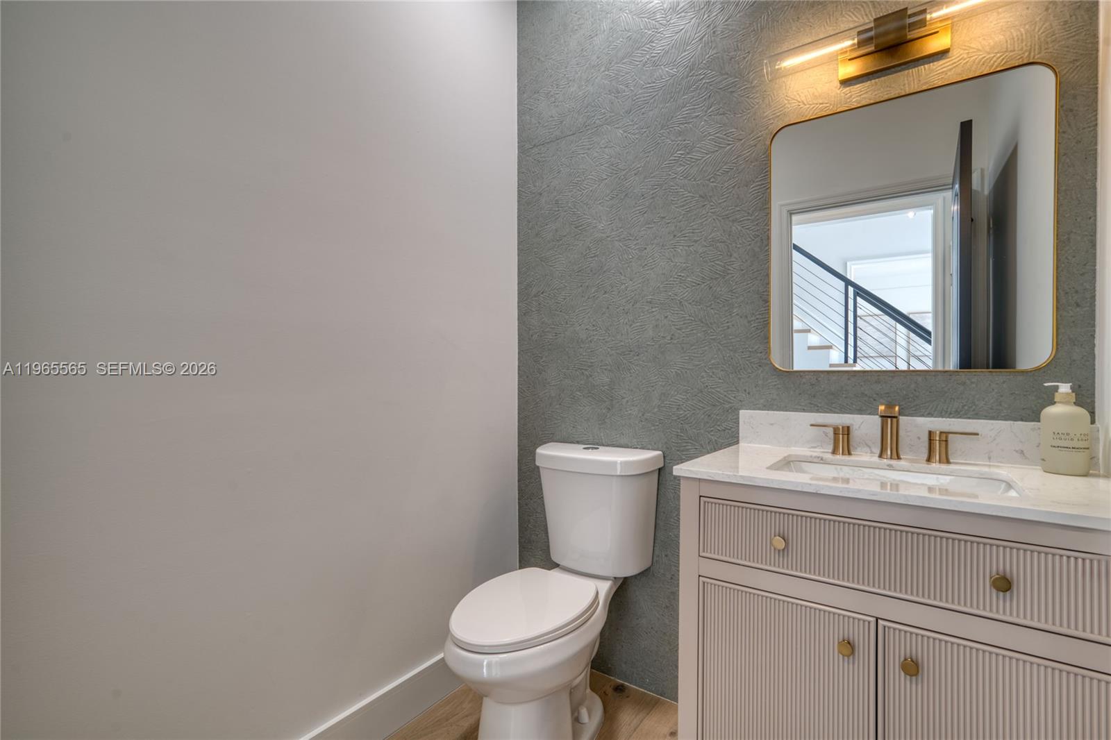 SANCTUARY 2 - Residential