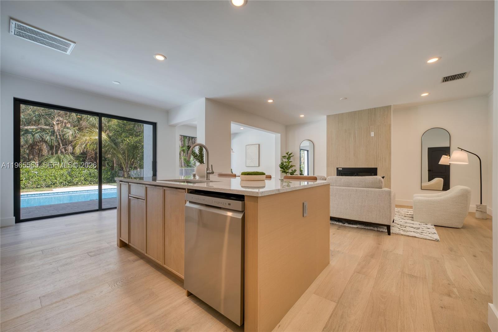 SANCTUARY 2 - Residential