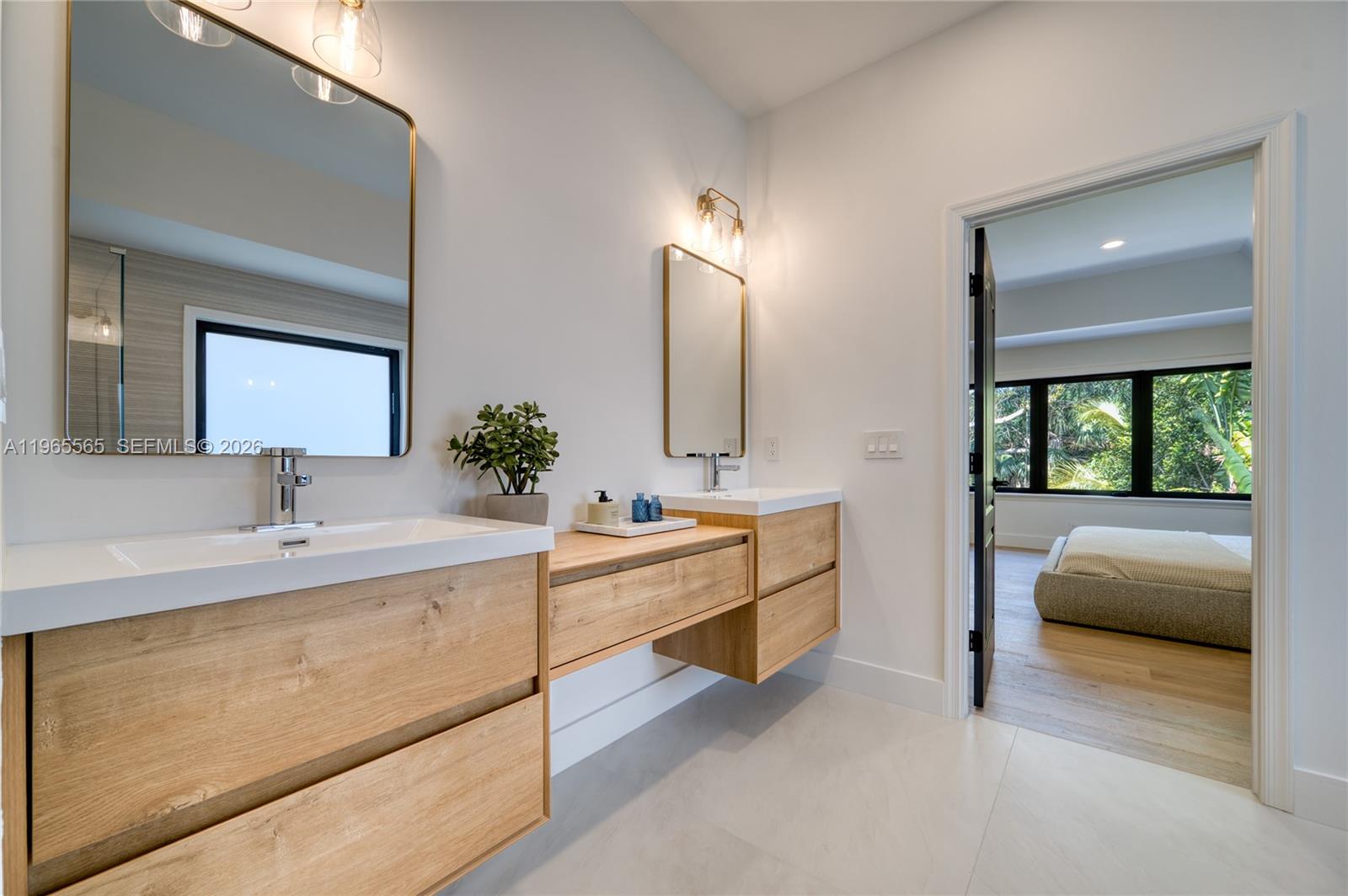 SANCTUARY 2 - Residential