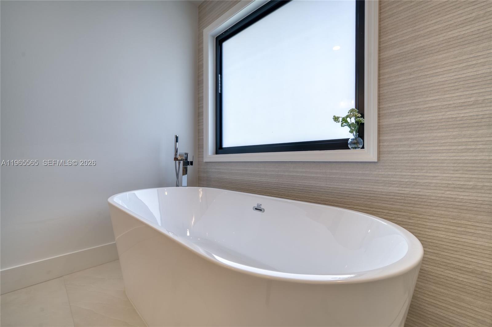 SANCTUARY 2 - Residential