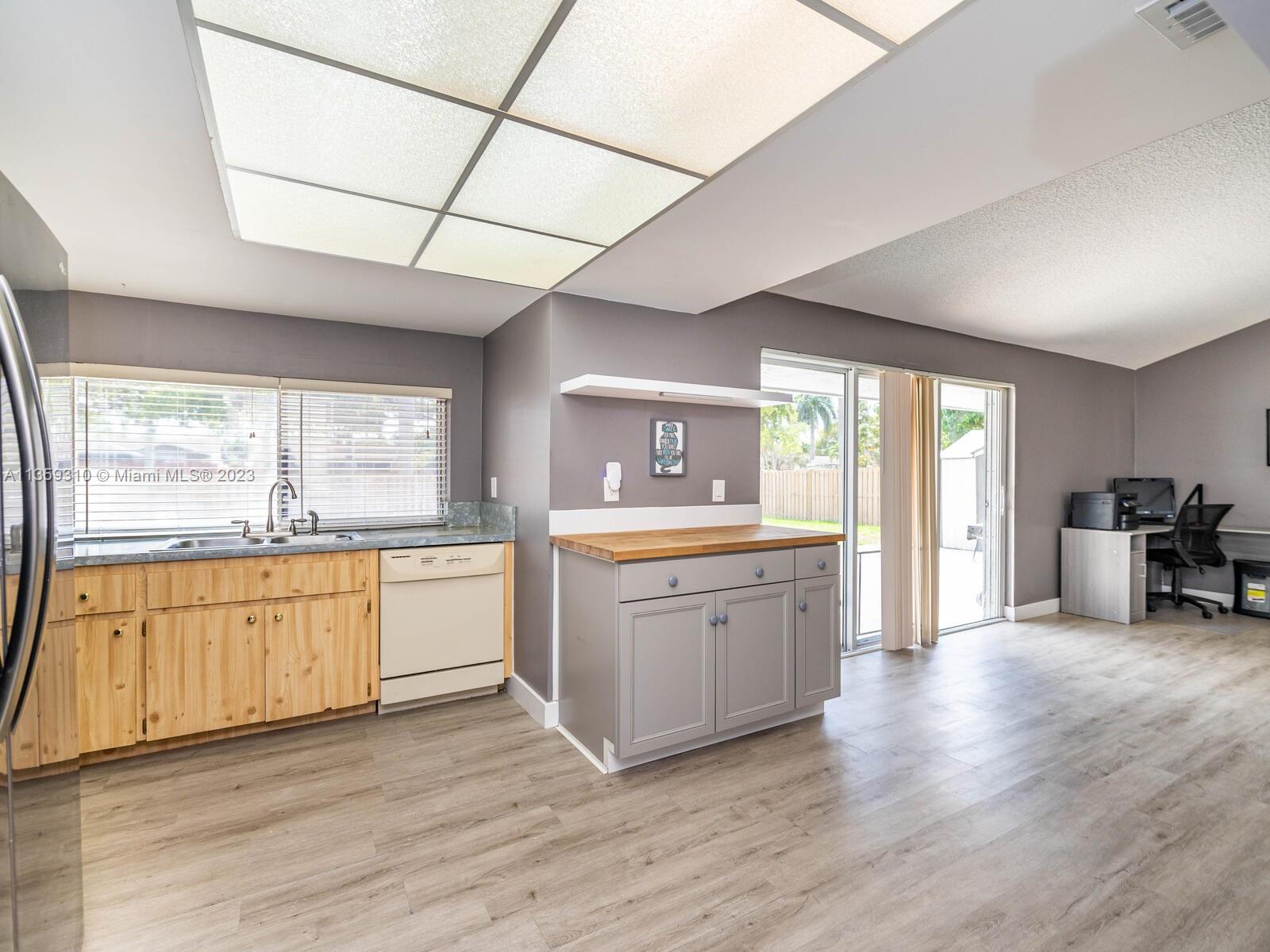 WOODSTOCK ADDITION NUMBER - Residential