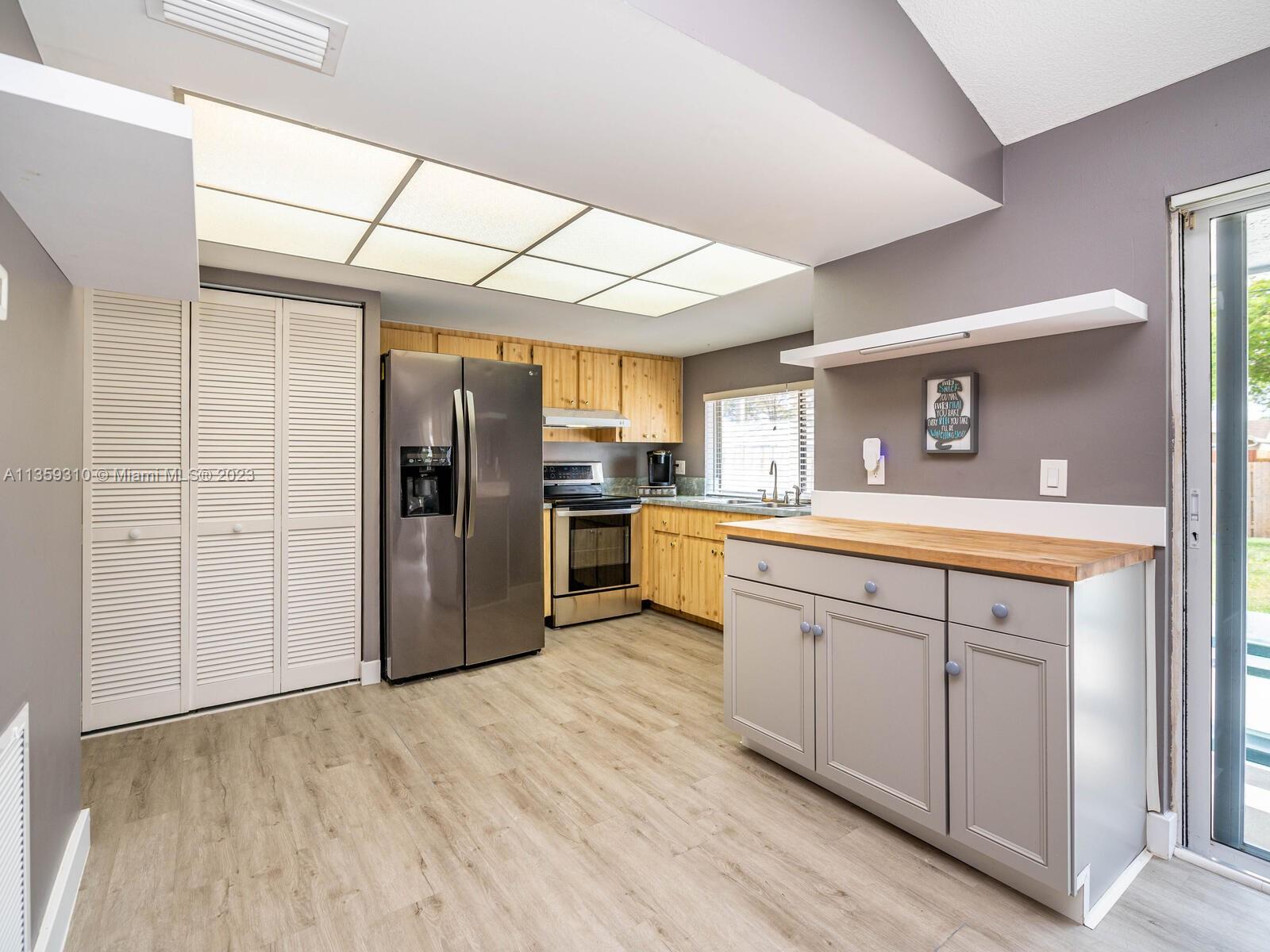 WOODSTOCK ADDITION NUMBER - Residential