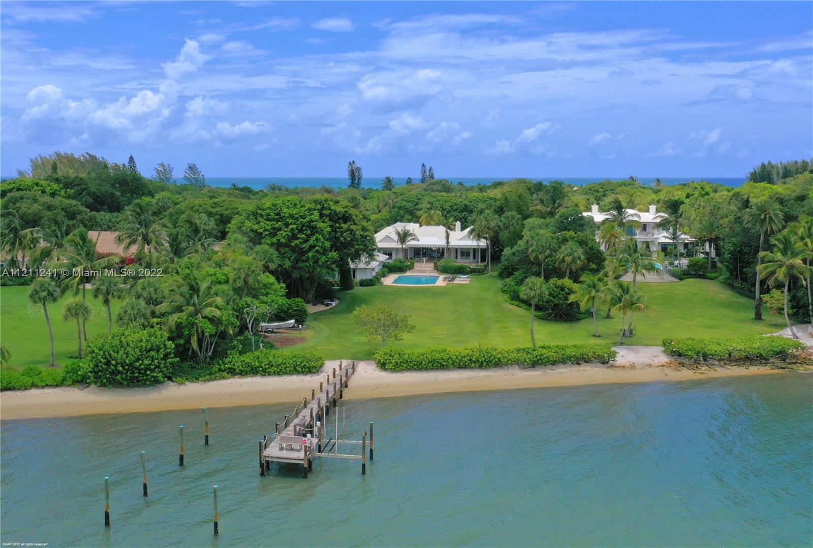 JUPITER ISLAND - Residential