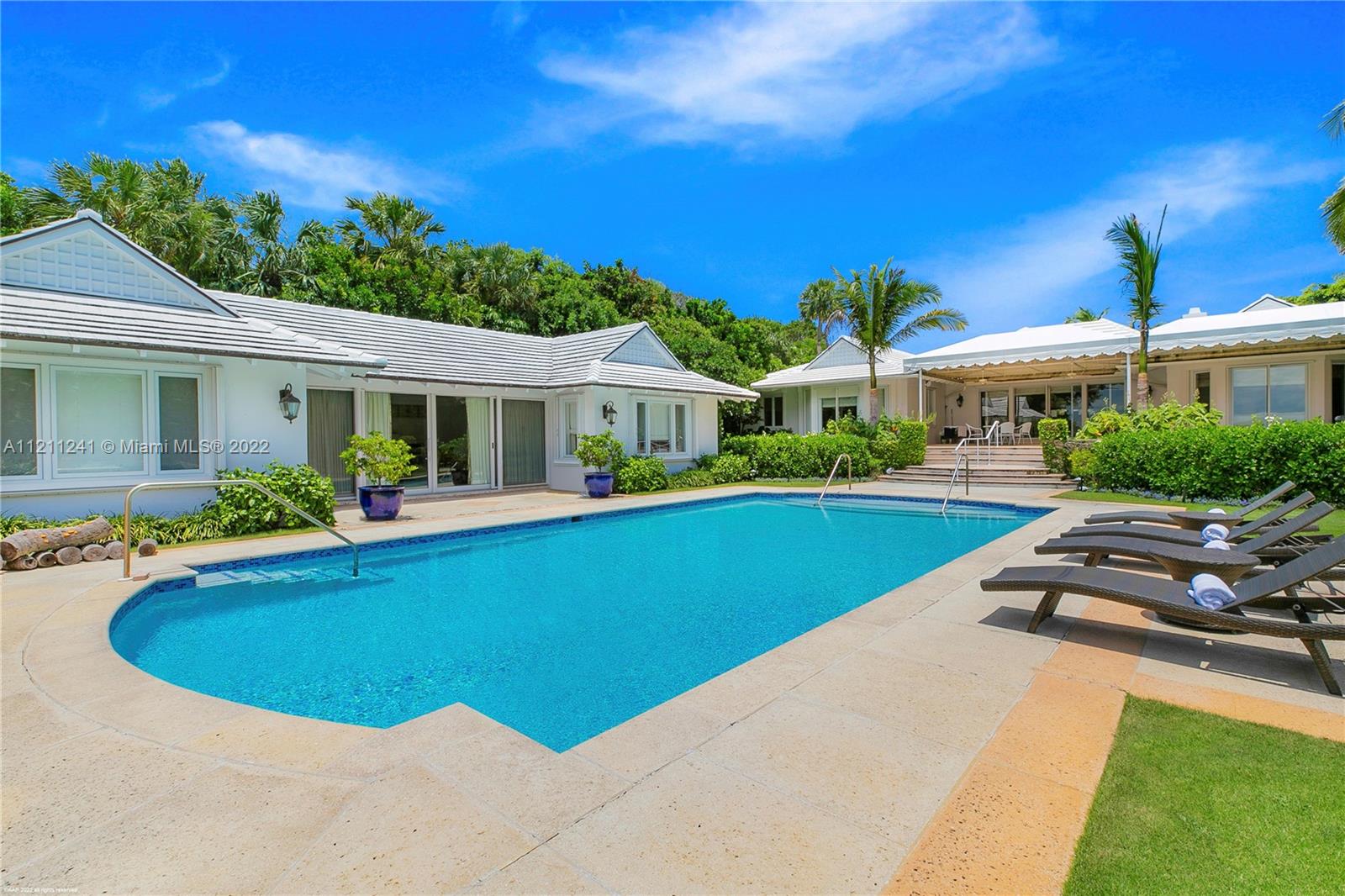 JUPITER ISLAND - Residential