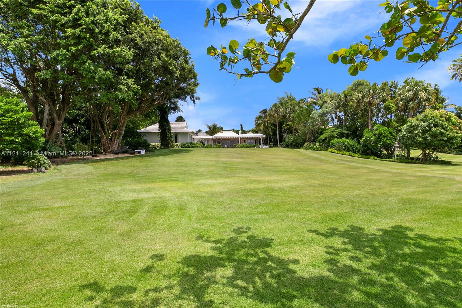 JUPITER ISLAND - Residential