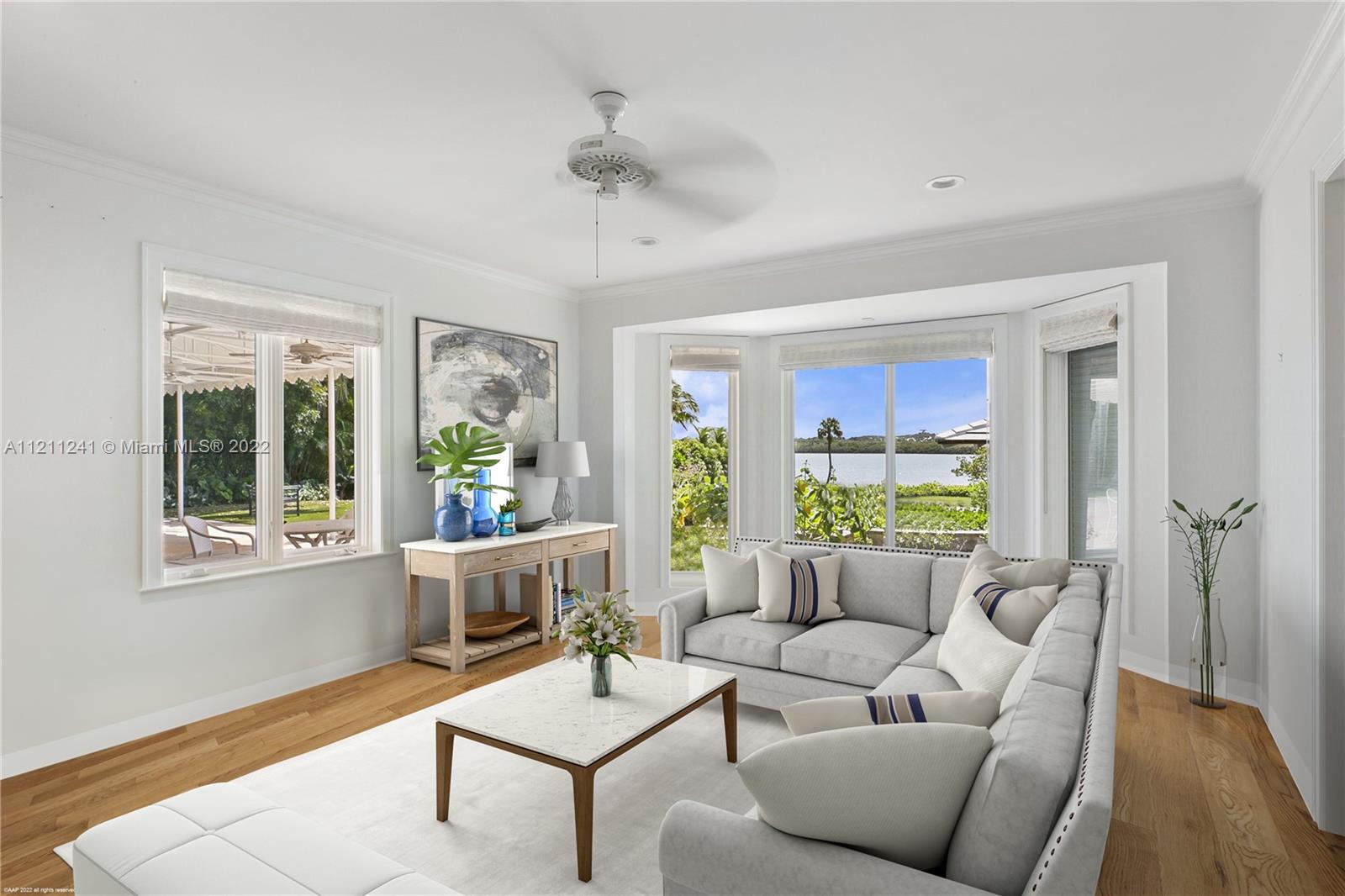 JUPITER ISLAND - Residential