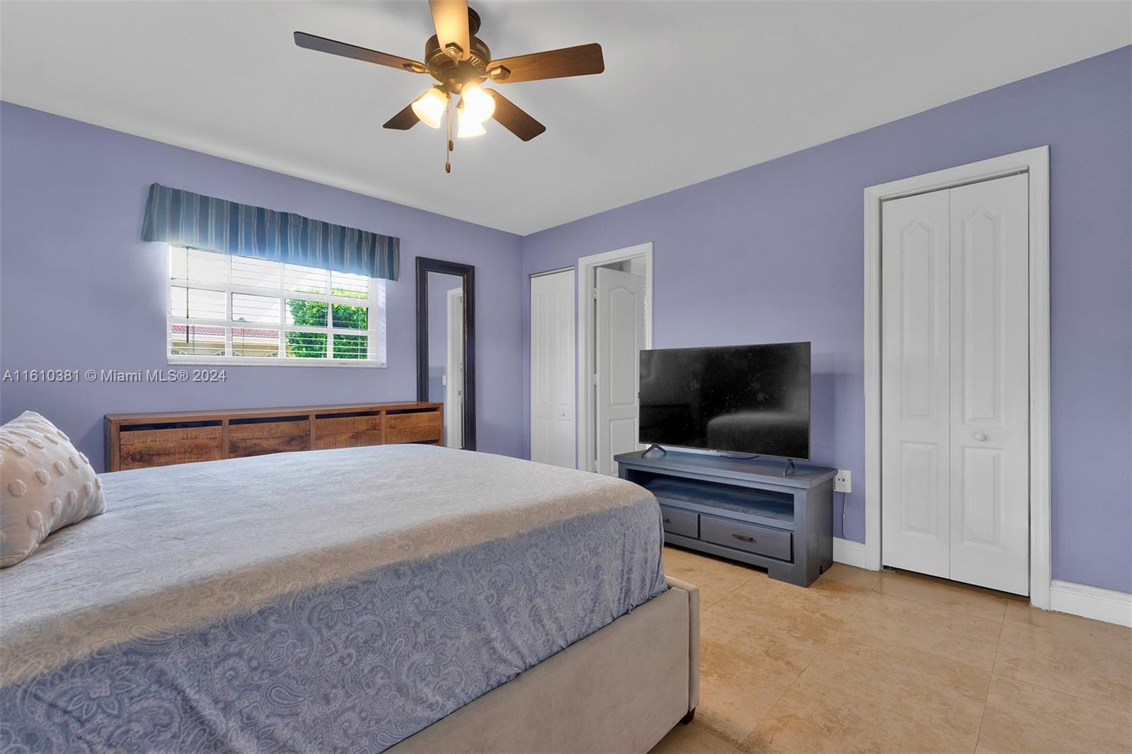 SNAPPER CREEK VILLAS - Residential