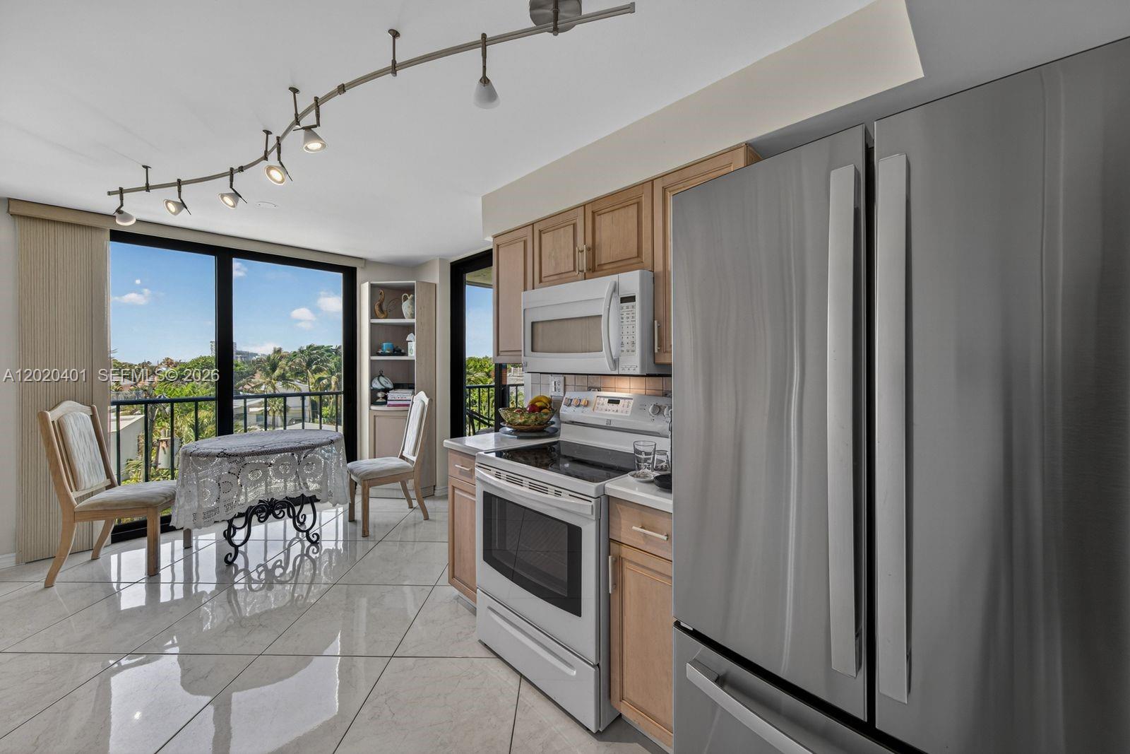 SHORE CLUB CONDO - Residential