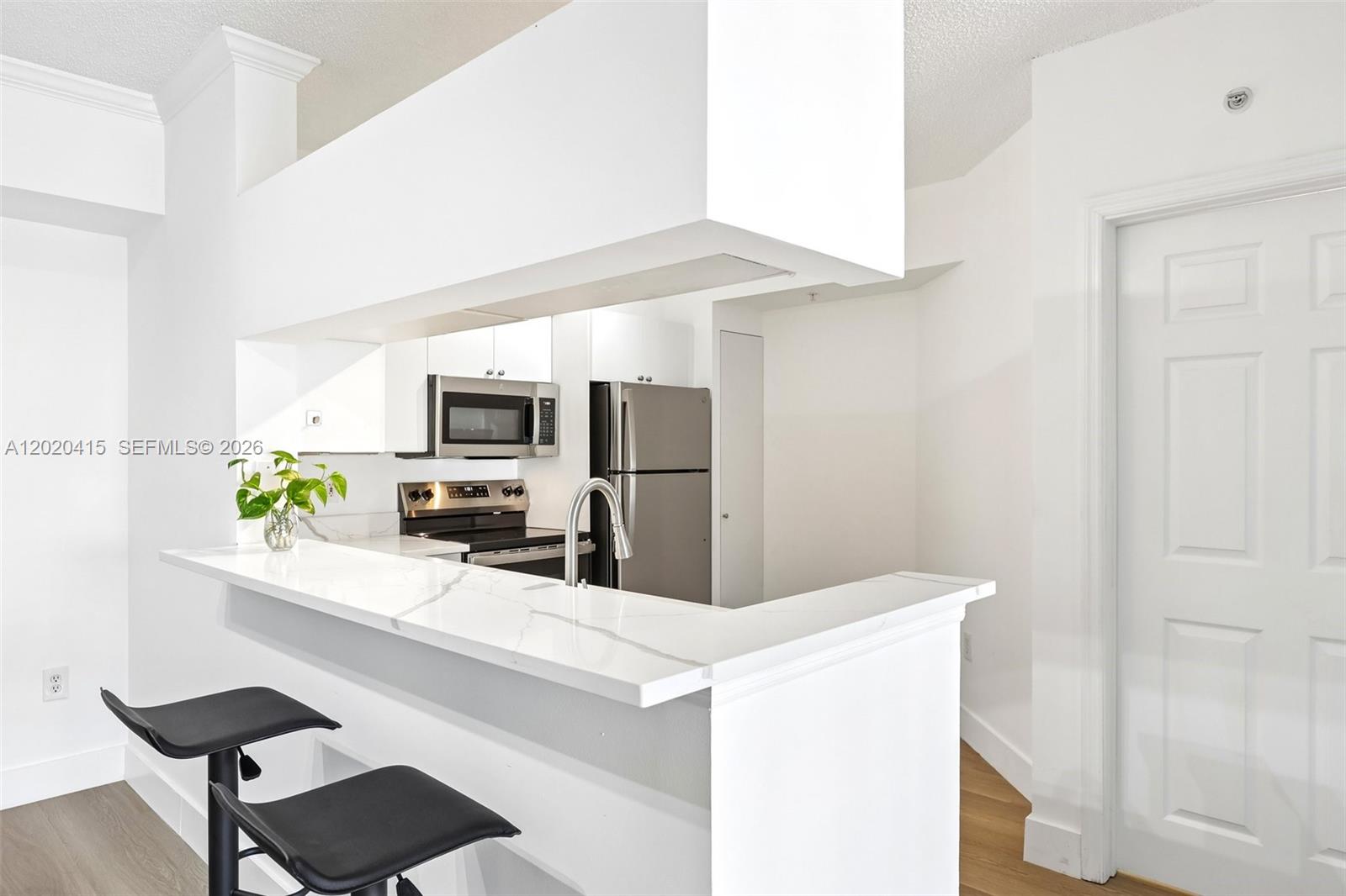 PORTO BELLAGIO CONDO - Residential