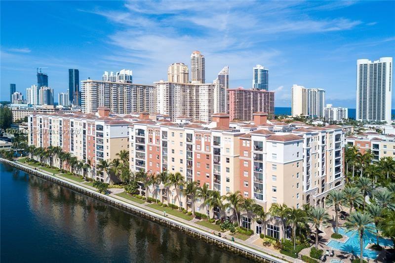 PORTO BELLAGIO CONDO - Residential