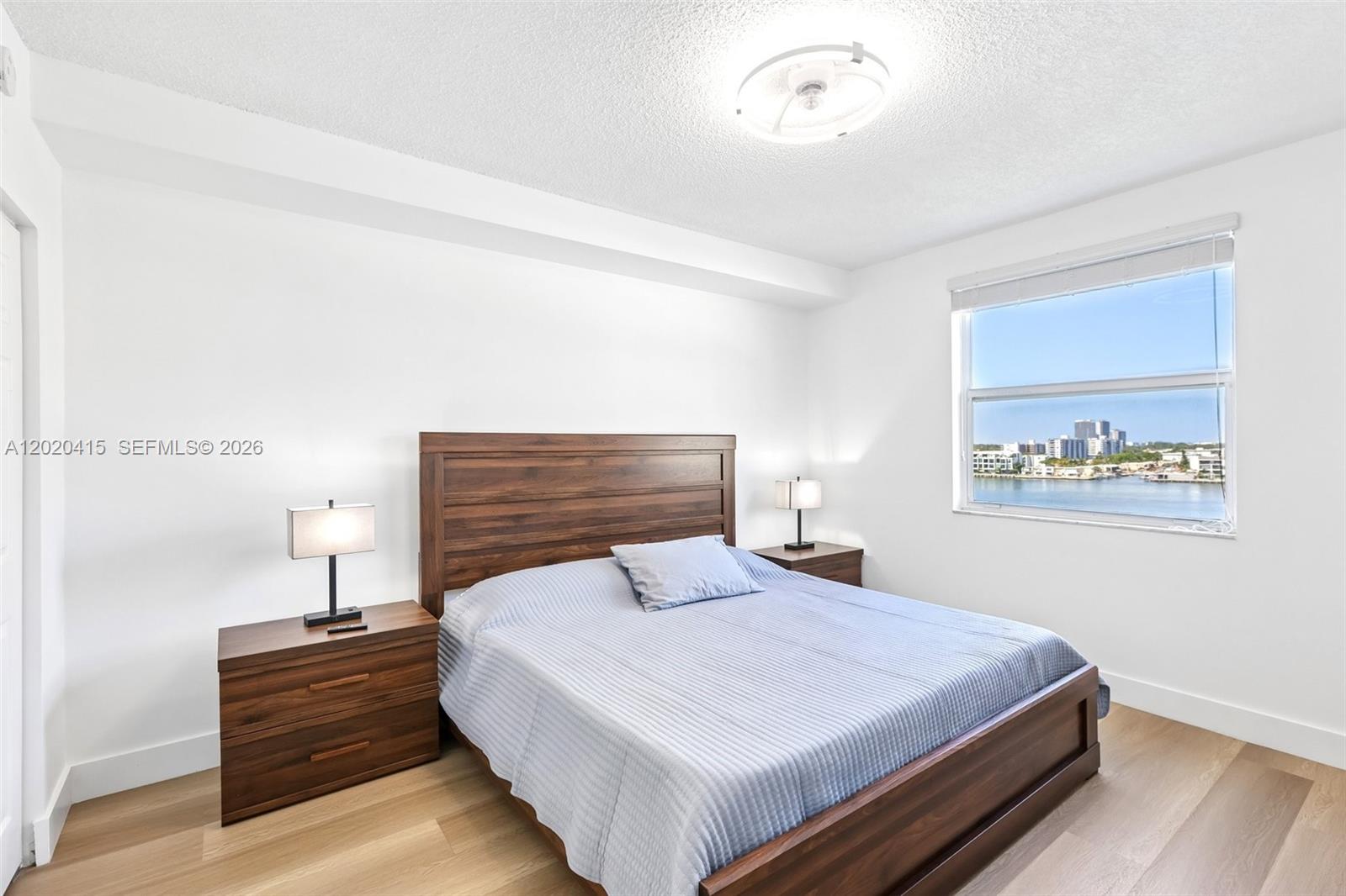 PORTO BELLAGIO CONDO - Residential