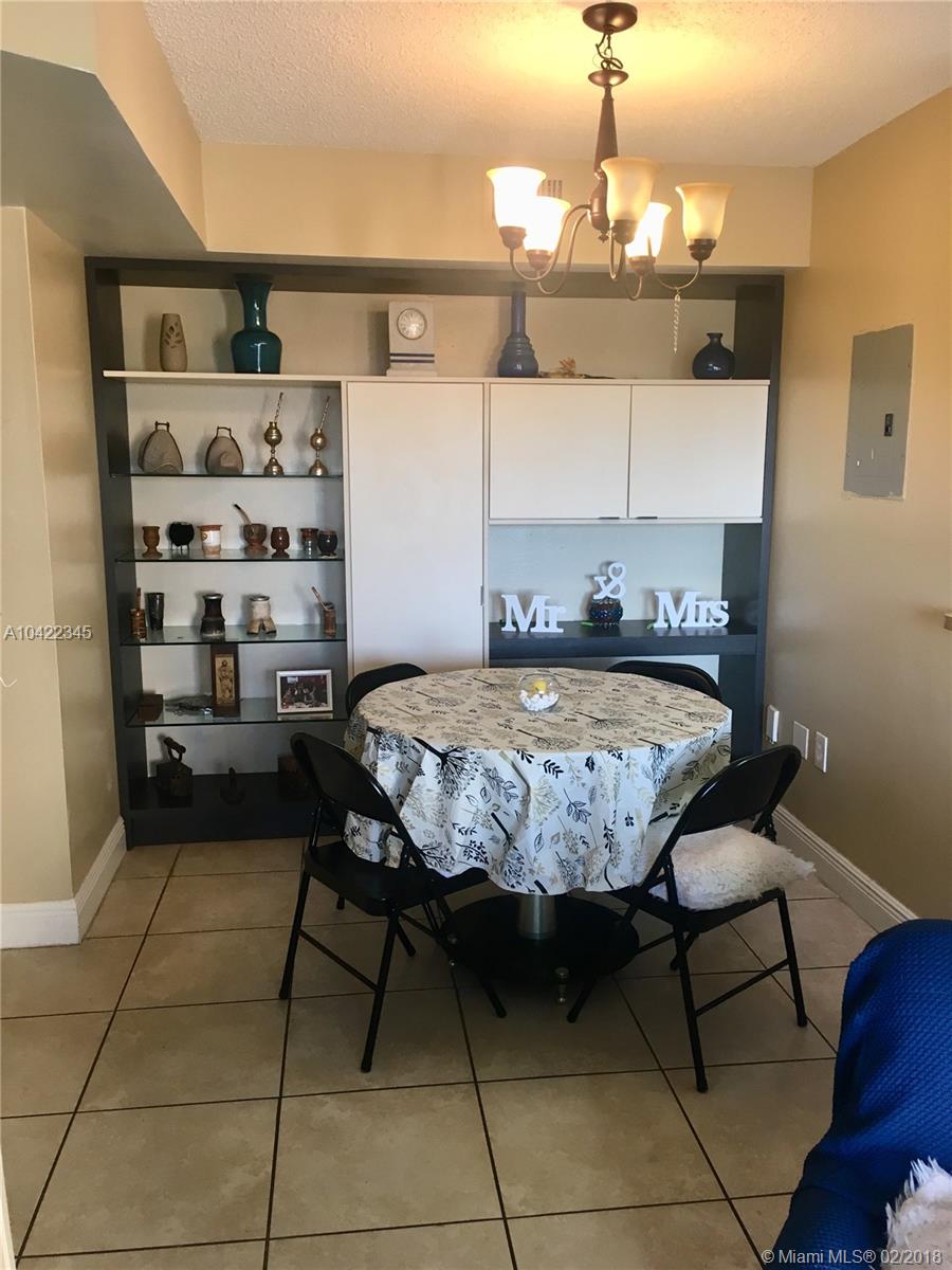 KENDALL LAKE TOWERS CONDO - Residential Lease