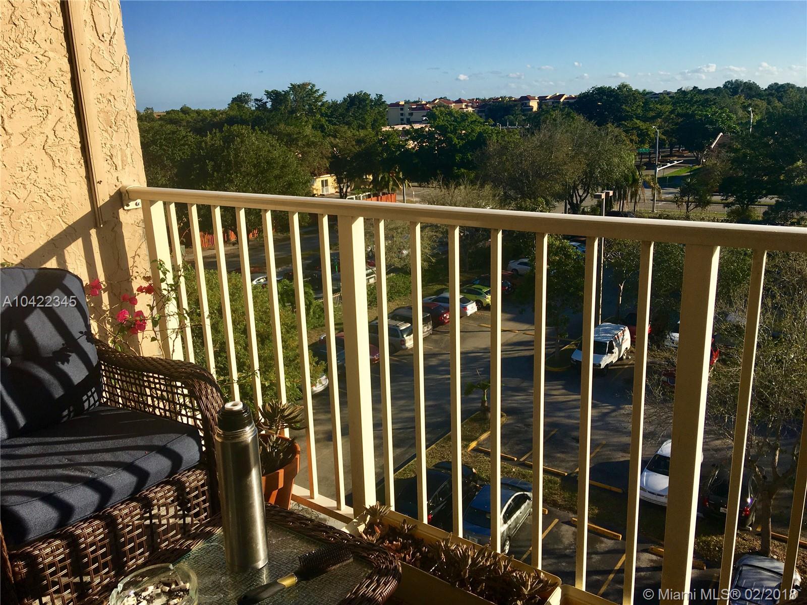 KENDALL LAKE TOWERS CONDO - Residential Lease