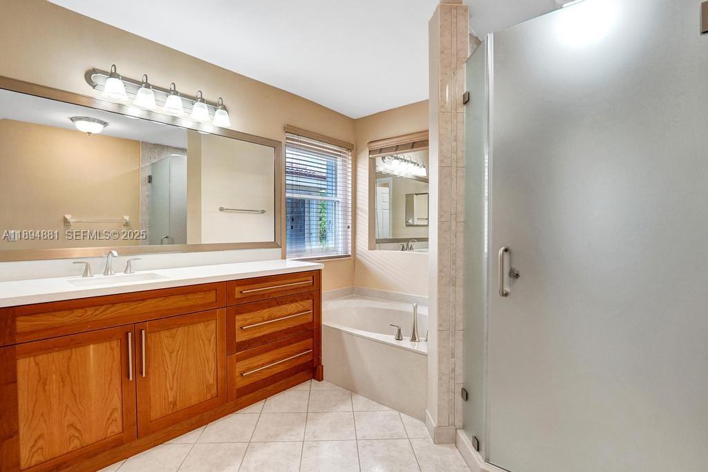 SILVER SHORES (PARCELS A - Residential