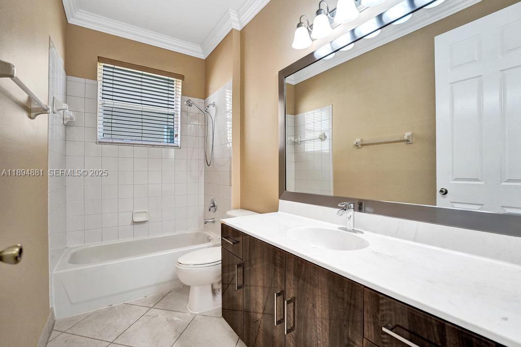 SILVER SHORES (PARCELS A - Residential