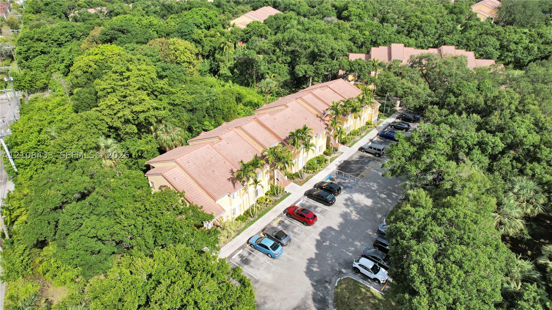 2300 NW 33rd St 911
