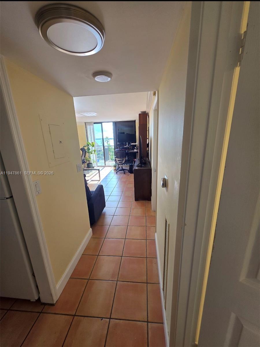 BRICKELL KEY II CONDO - Residential