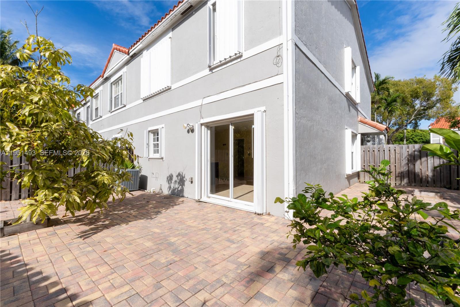 UNIVERSITY PARK - Residential