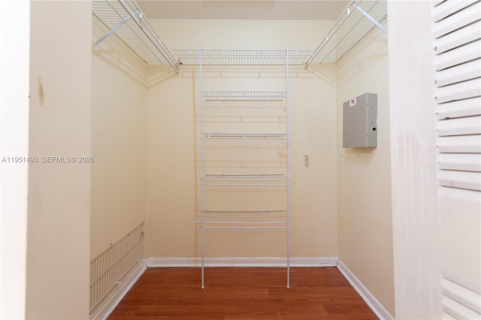 UNIVERSITY PARK - Residential