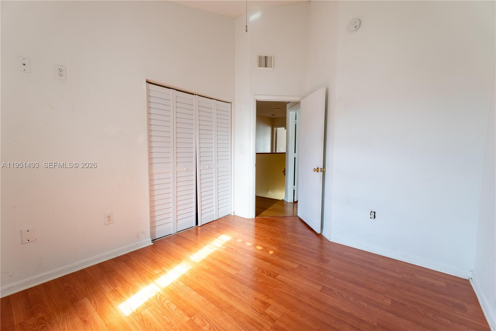 UNIVERSITY PARK - Residential