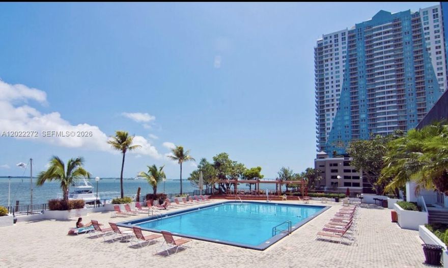 Rare opportunity at 999 Brickell Drive! This versatile Bay Unit #209 features a private full bathroom, making it ideal for a variety of professional uses. Conveniently located in the heart of Miami's premier financial district, the unit offers easy access to Brickell's world-class dining, shopping, and business destinations. Enjoy a prestigious Brickell address, excellent accessibility, and a professional environment in one of Miami's most sought-after locations. Perfect for businesses seeking a prime location with added convenience and functionality.