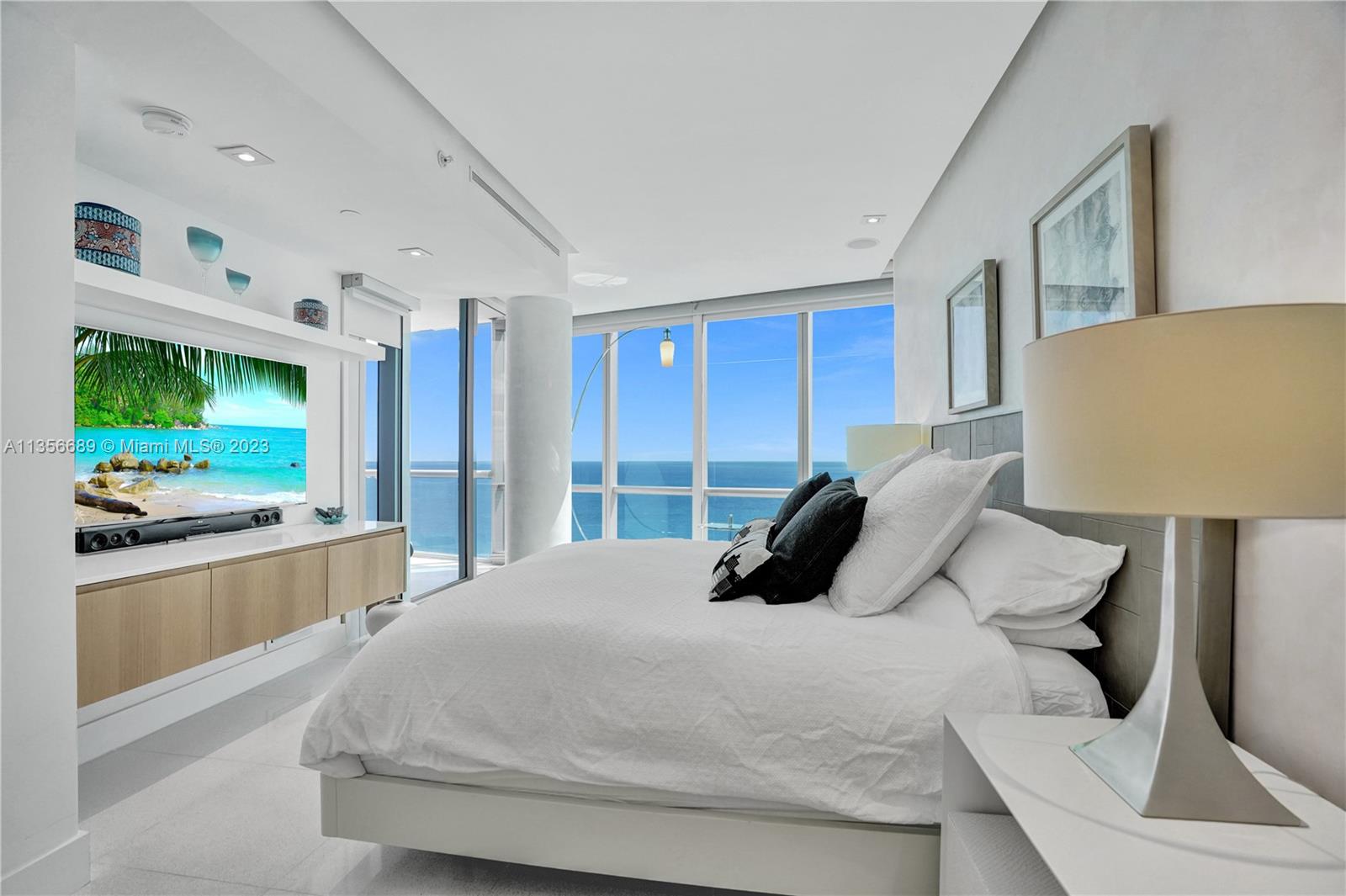 JADE OCEAN CONDO - Residential