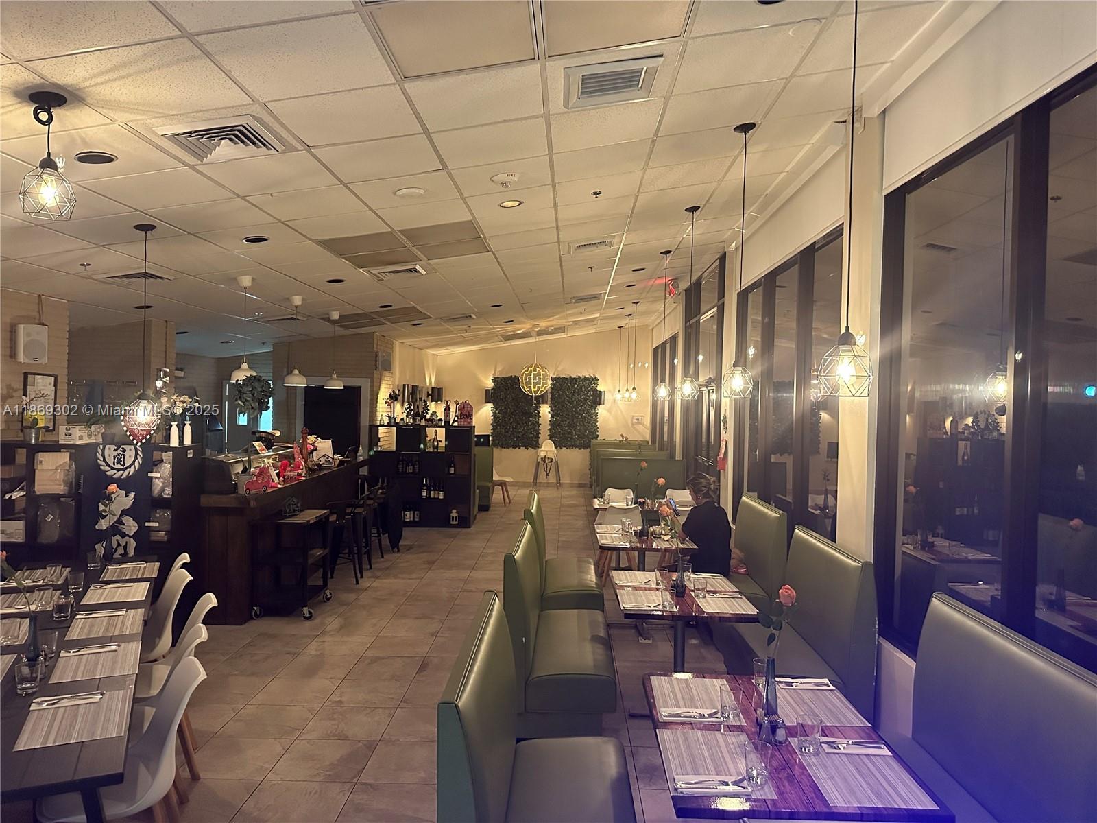 ARLEN HOUSE EAST CONDO - Residential