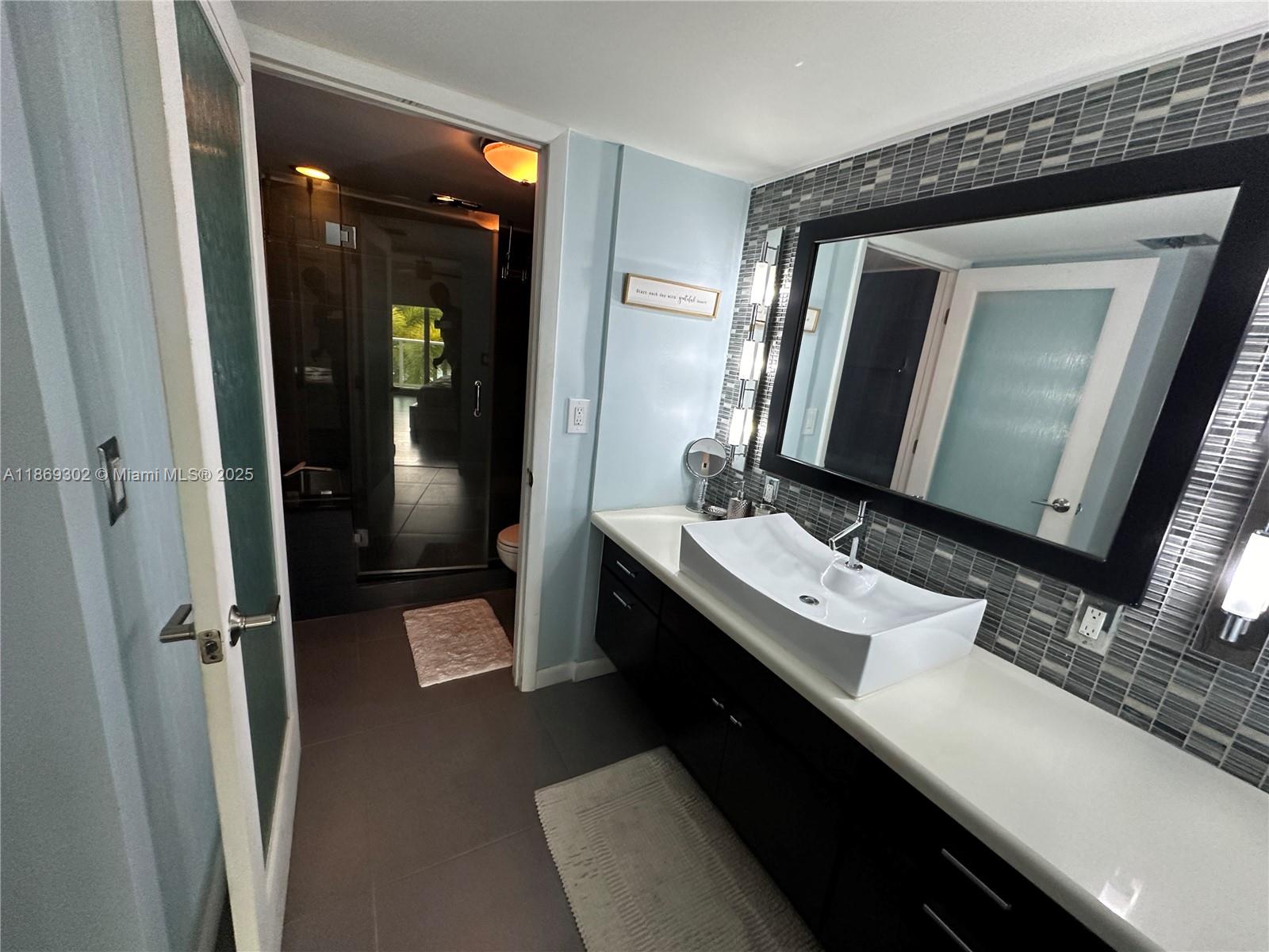 ARLEN HOUSE EAST CONDO - Residential