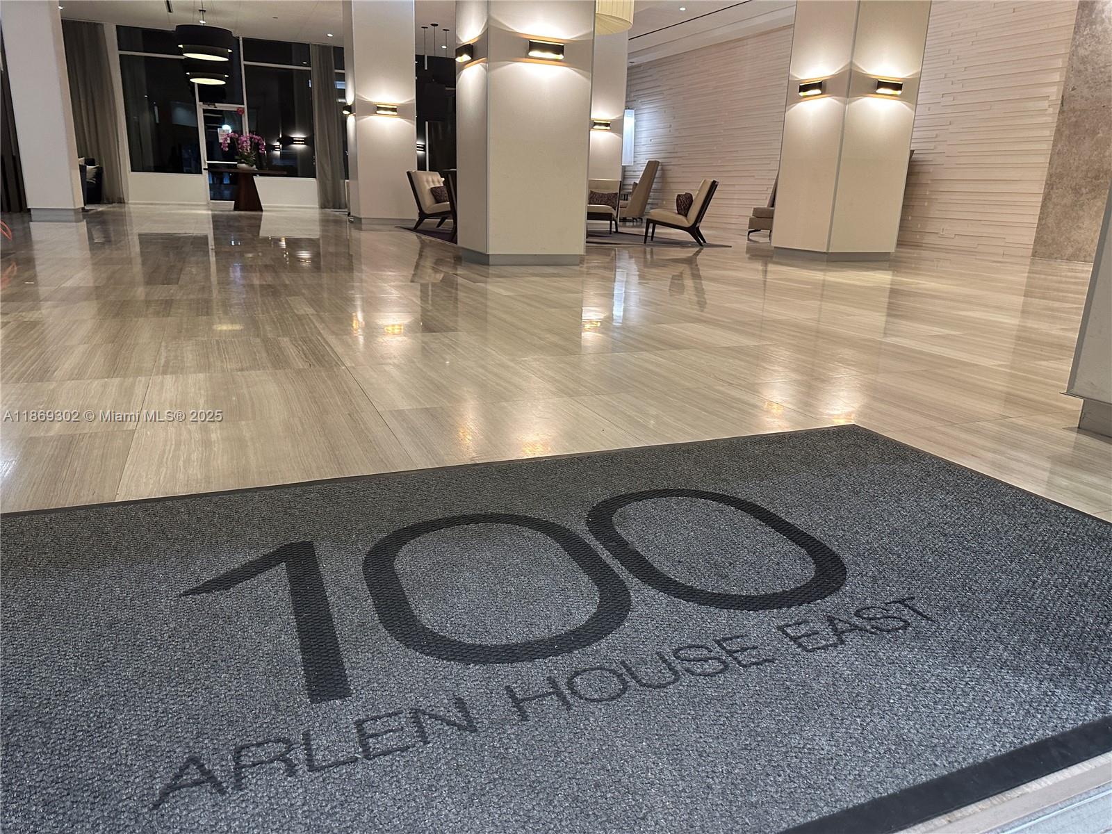 100 Bayview Dr 221