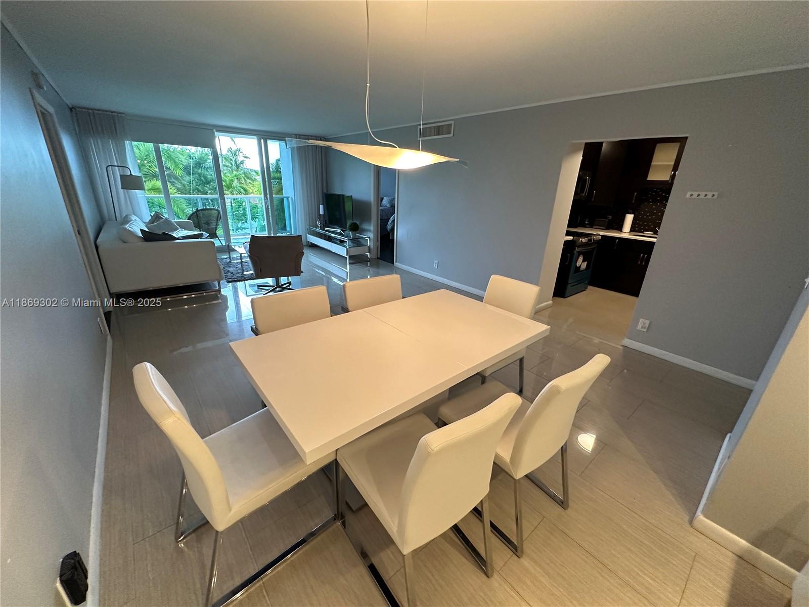 ARLEN HOUSE EAST CONDO - Residential