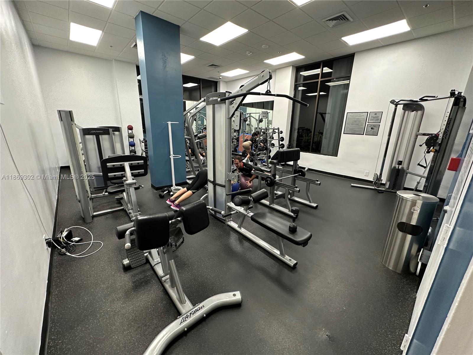 ARLEN HOUSE EAST CONDO - Residential