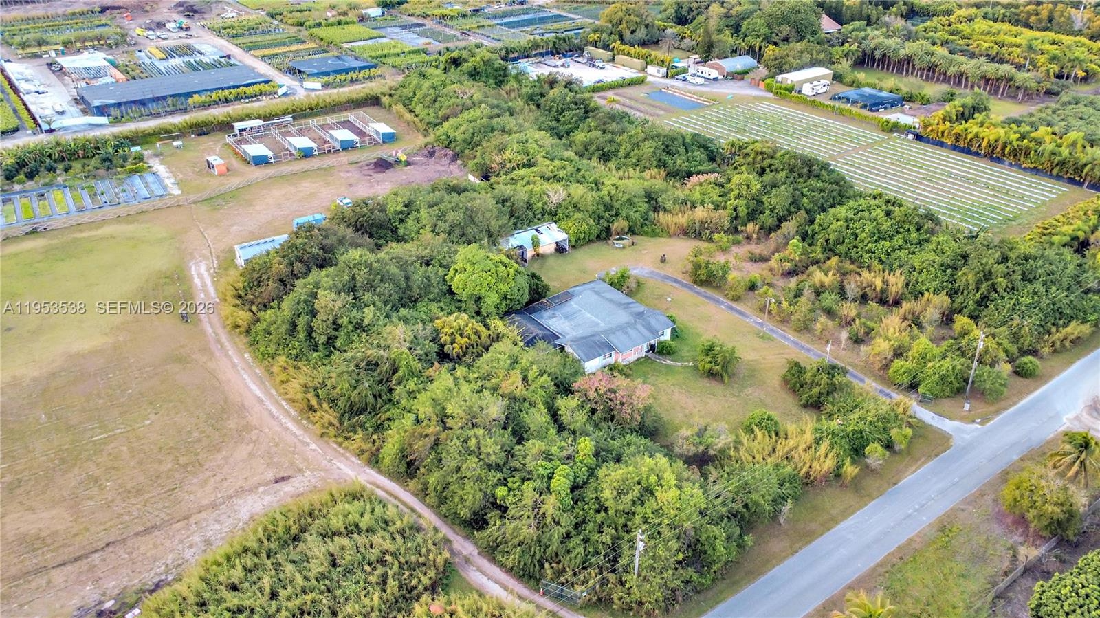 REDLANDS - Residential