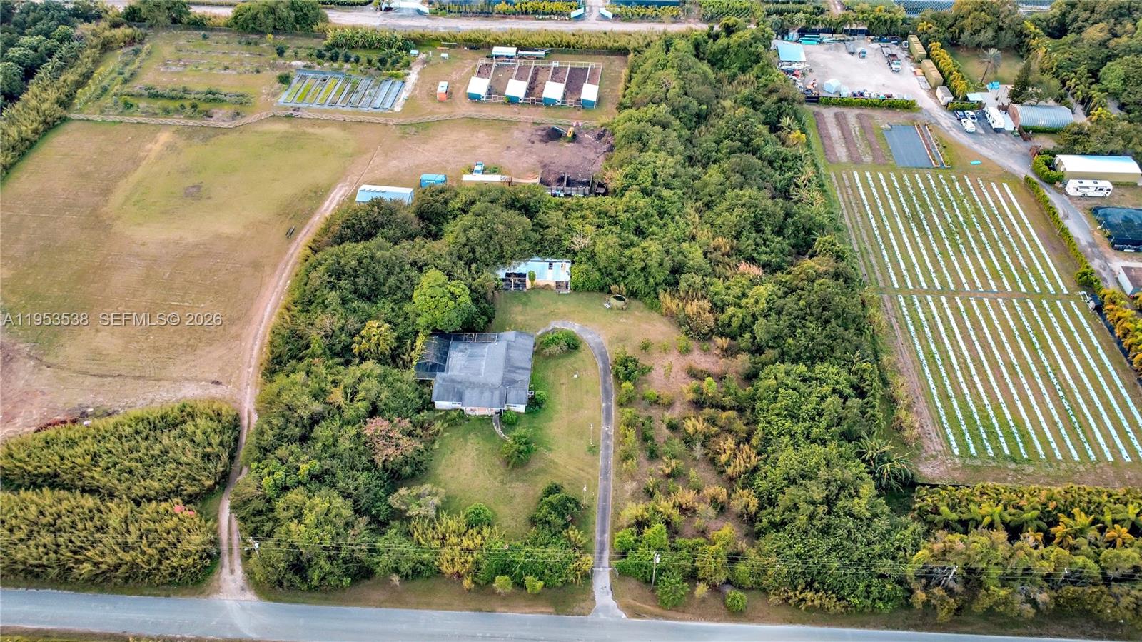 REDLANDS - Residential