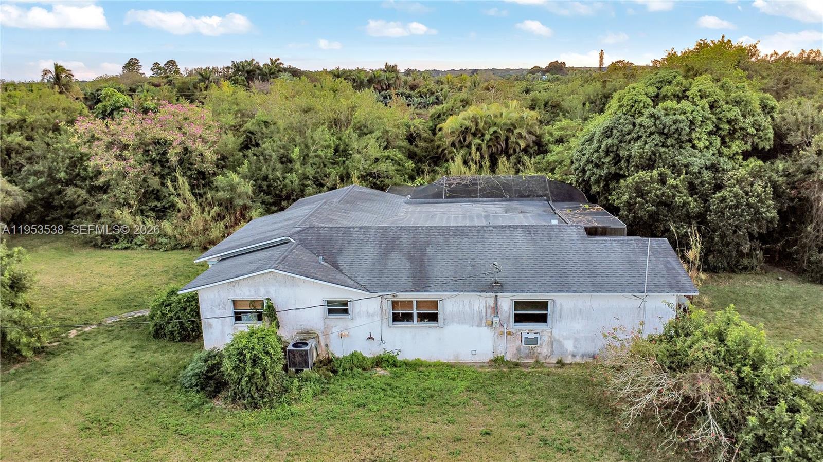 REDLANDS - Residential