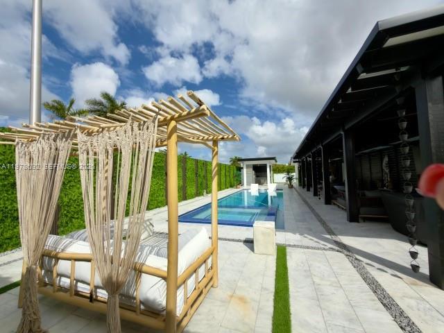 CHERRY GROVE PART 1 - Residential