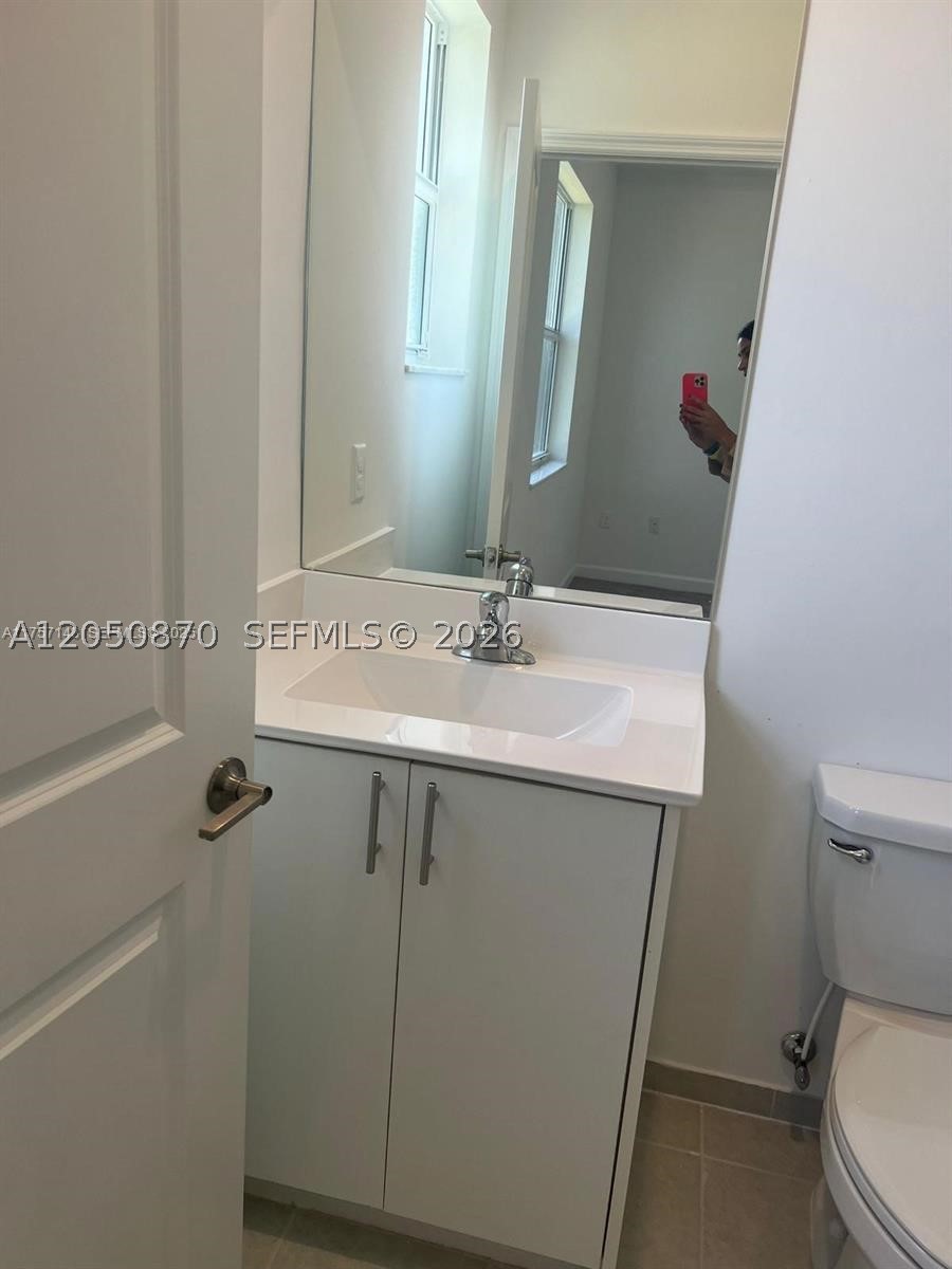 1642 SE 26th Ter 1642