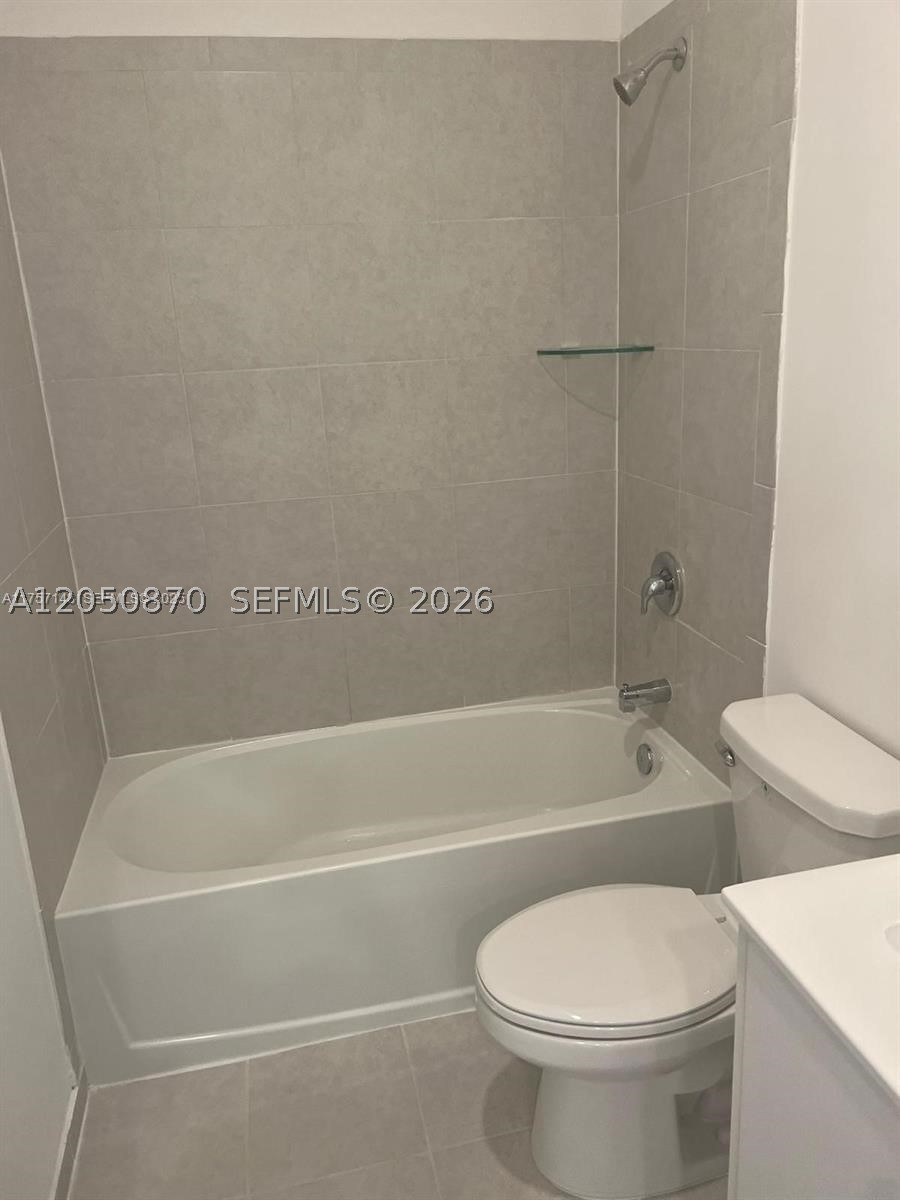 1642 SE 26th Ter 1642