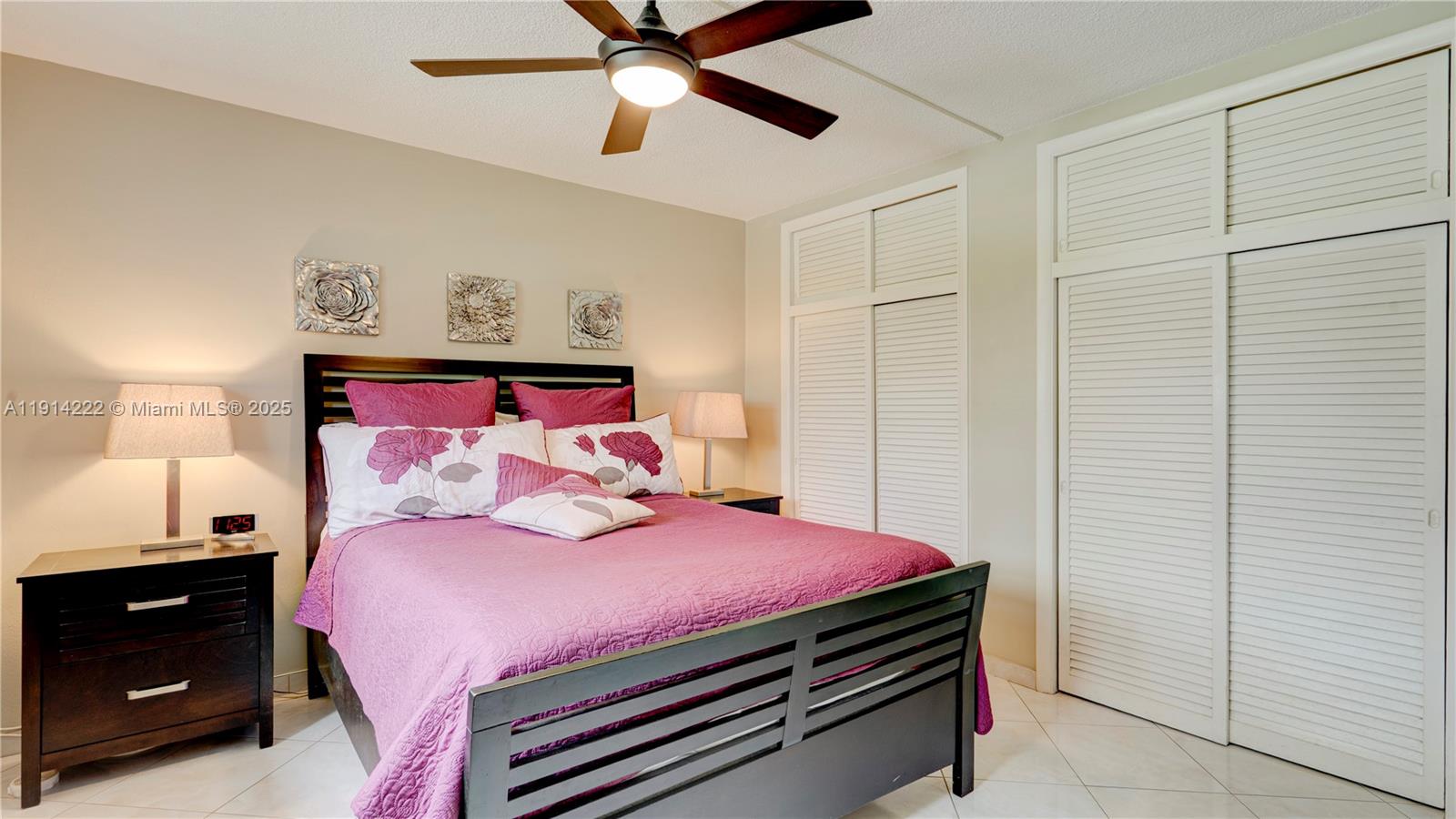 MAR-LEN GARDENS NO 12 COR - Residential