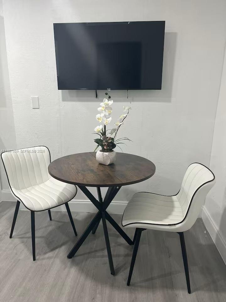 GROVELAND - Residential Income