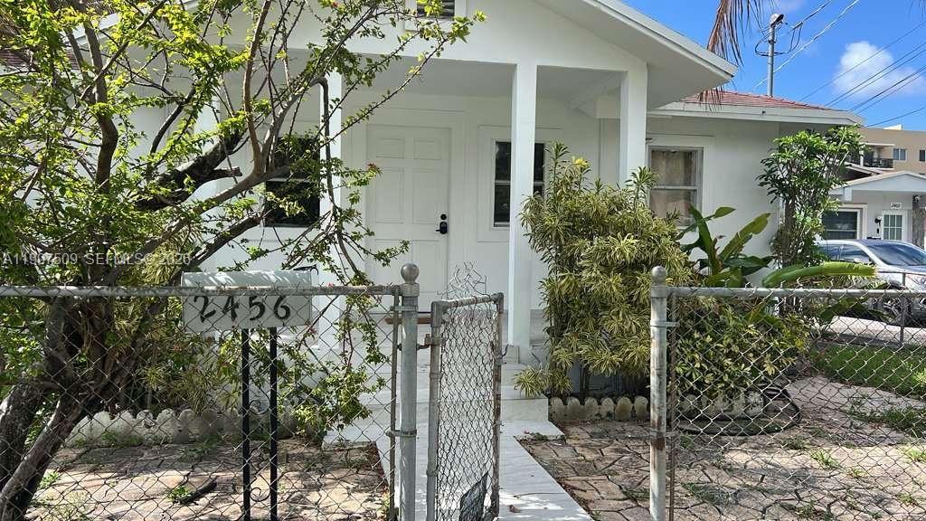 GROVELAND - Residential Income