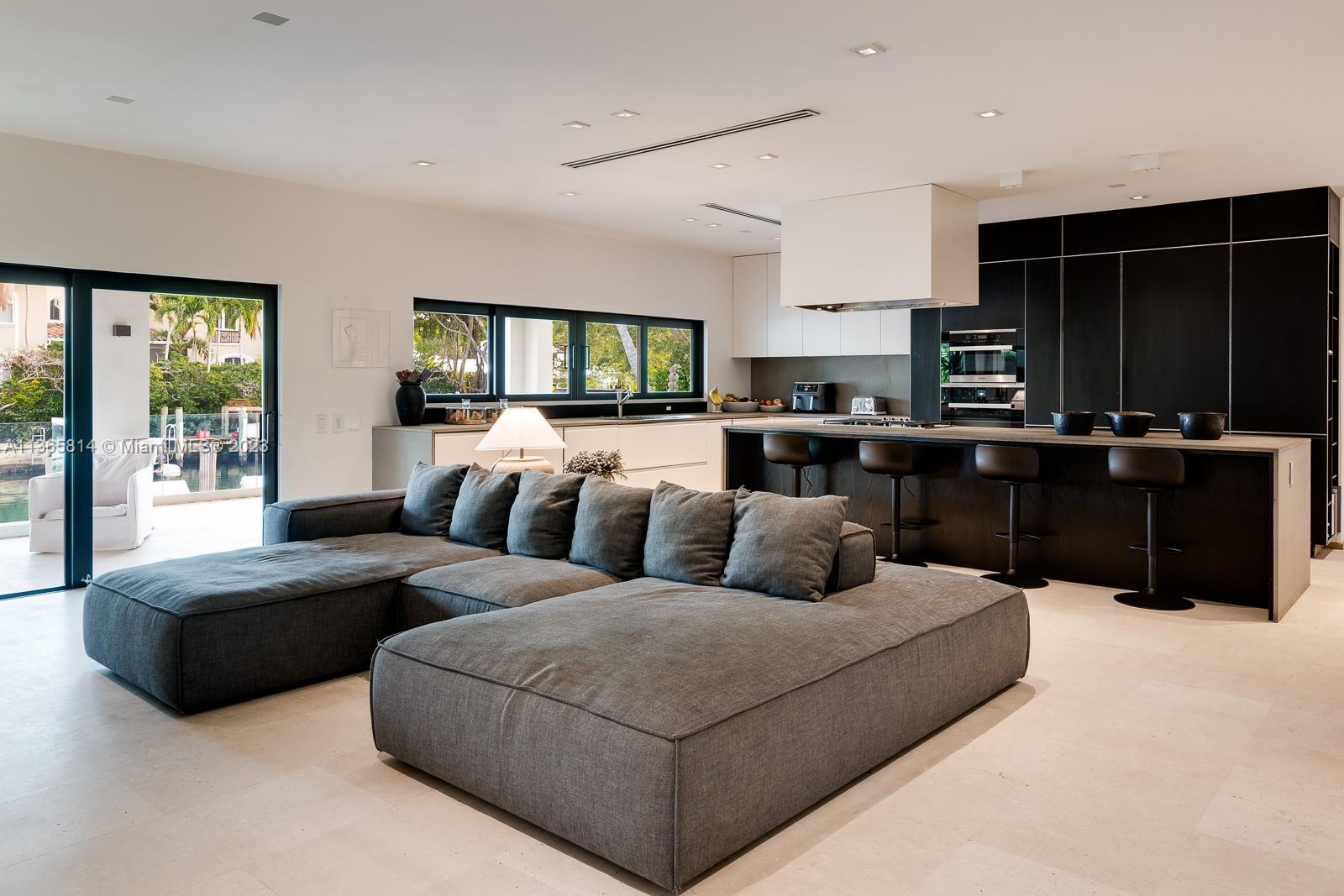 CAPE FLA SUB SEC 2 - Residential