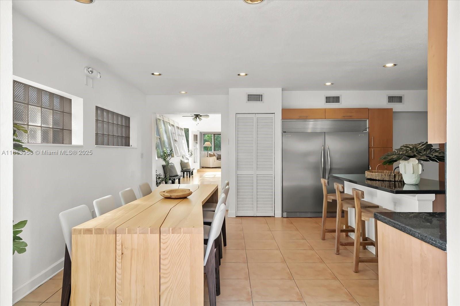 MIAMI SHORES SEC 6 - Residential