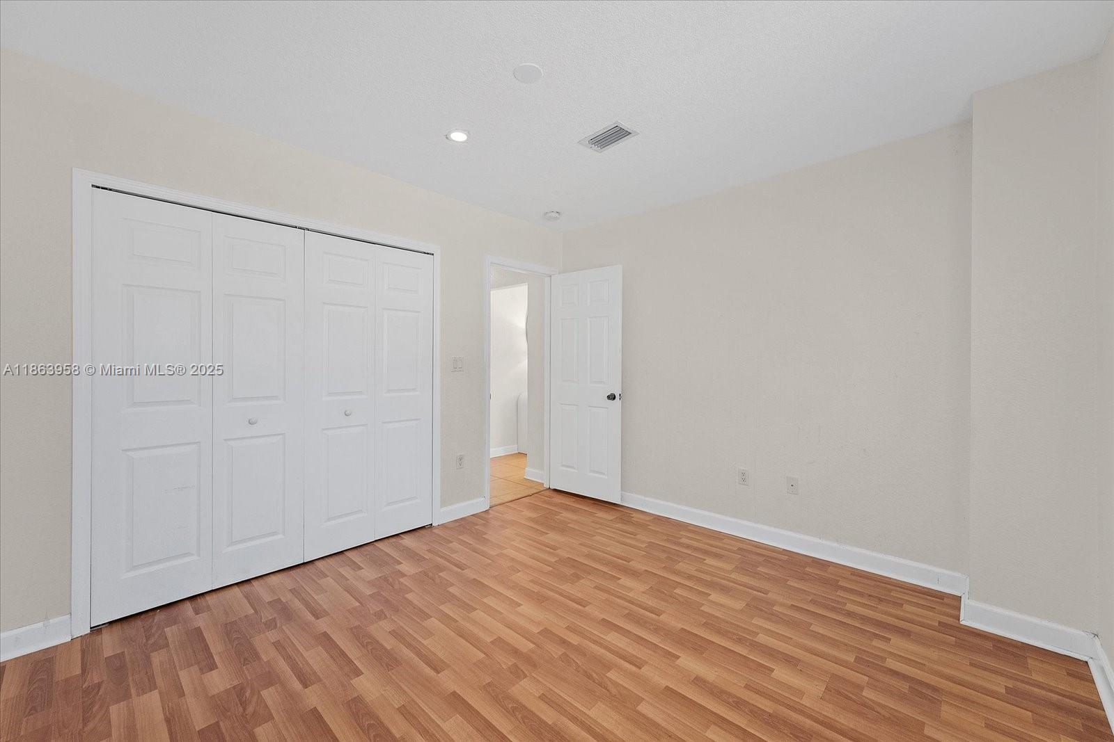 MIAMI SHORES SEC 6 - Residential