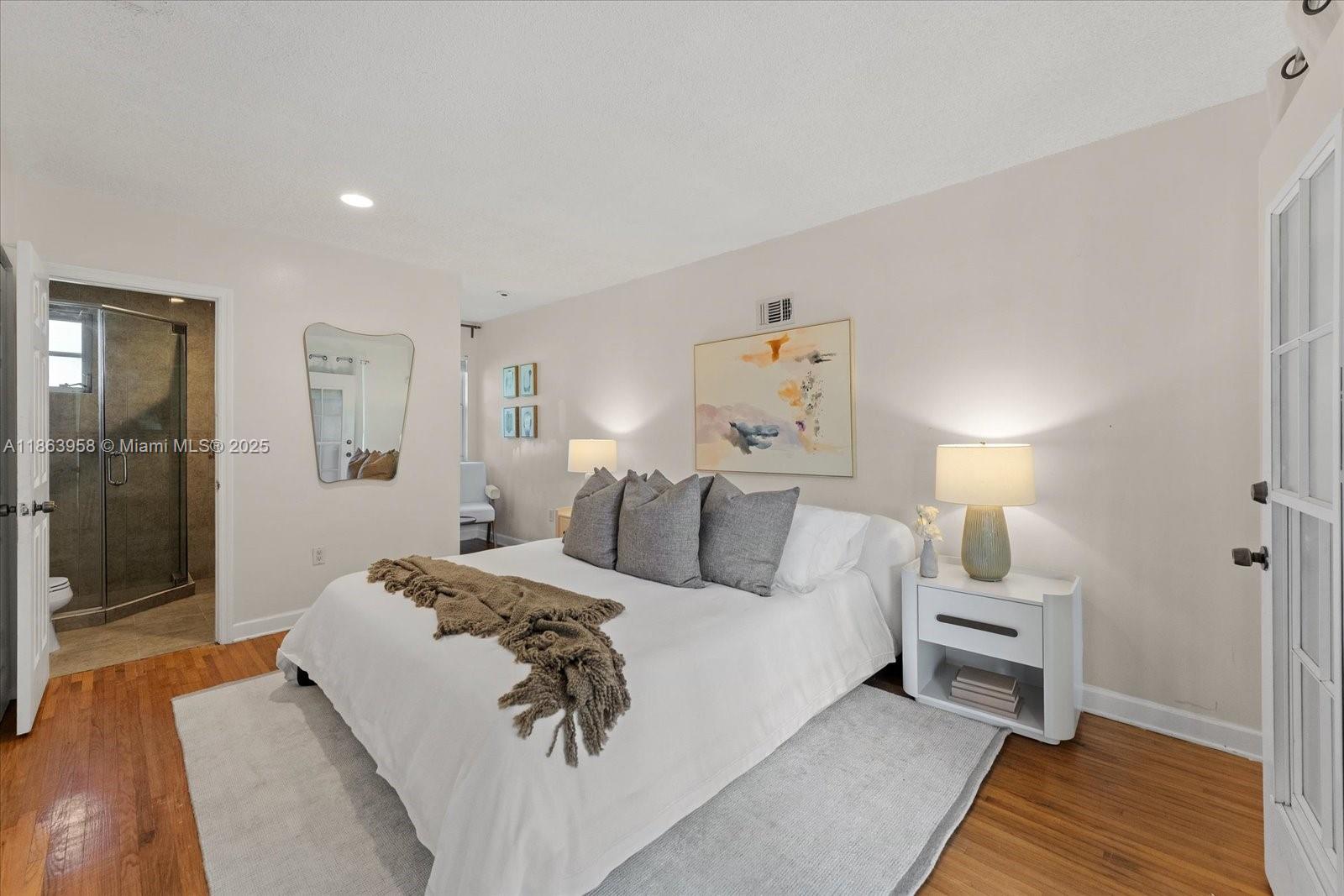 MIAMI SHORES SEC 6 - Residential