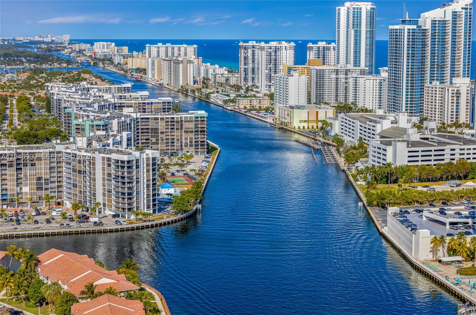 BEACHWALK CONDOMINIUM - Residential